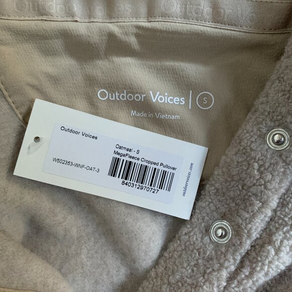 Outdoor Voices MegaFleece Cropped Pullover—NWT - Picture 4 of 6